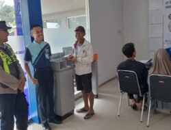 Patroli Obyek Vital Bank BRI, Petugas Patroli Polsek Kapuas Barat Pastikan Keamanan Bagi Masyarakat