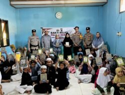 HUT BHAYANGKARA KE-80, POLSEK HANAU GELAR BAKTI RELIGI DI TPQ NOOR ROHMAN, SERAHKAN AL-QUR’AN DAN BUKU IQRA