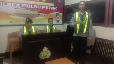 POLSEK PULAU PETAK LAKSANAKAN KEGIATAN SIAGA MAKO PADA MALAM HARI GUNA CIPTAKAN SITUASI AMAN