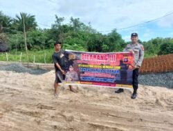 Cegah Kebakaran Lahan, Polsek Kapuas Barat Gencarkan Imbauan Karhutla di Kelurahan Mandomai