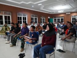 Penuh Antusias, Prajurit dan Warga Padati Aula Kodim 1008/Tabalong untuk Nobar Piala Dunia 2026