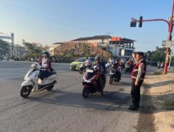 Samapta Polres Murung Raya Strong Point Pagi, Pastikan Situasi Lalu Lintas Aman dan Kondusif