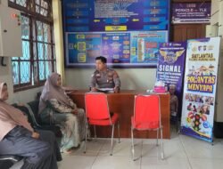Petugas Samsat Polres Murung Raya Edukasi Administrasi Bayar Pajak Lewat Polantas Menyapa