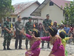 Tim Wasev TMMD Reguler Ke-129 Disambut Meriah Warga Desa Tempapan Hulu