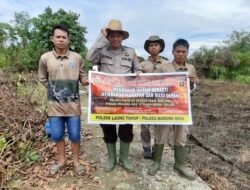 Bhabinkamtibmas Batu Karang Sosialisasi Larangan Karhutla Ke Warga Desa Batu Karang