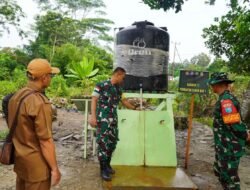 Kadus Semanas Dukung Pembangunan Sumur Bor Program TMMD Ke-129 Kodim 1208/Sambas