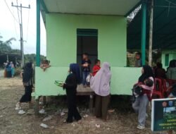 Anak-Anak Desa Tempapan Hulu Bangga Miliki Poskamling Baru Hasil Program TMMD Ke-129 Kodim 1208/Sambas