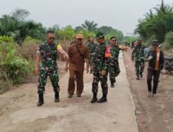 Kadus Semanas Dampingi Tim Wasev Itdam XII/Tpr Tinjau Sasaran Fisik TMMD ke-129 Kodim 1208/Sambas