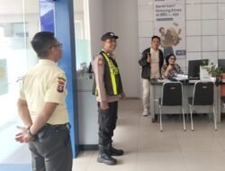 Antisipasi Kriminalitas, Personel Polsek Kapuas Barat Gelar Patroli Dialogis di Bank BRI KCP Mandomai