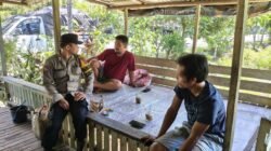 Polsek Jabiren Raya Dekati Warga Desa Pilang Lewat Dialog Hangat Kamtibmas