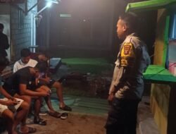 Bangun Ketahanan Komunitas di Jam Sepi, Polsek Pantai Lunci Laksanakan Sambang Dialogis Malam