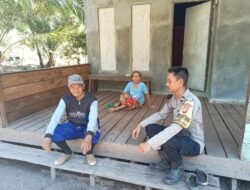 Polsek Sebangau Kuala Sambangi Warga Lansia di Desa Sebangau Mulya, Berikan Rasa Aman dan Hangat