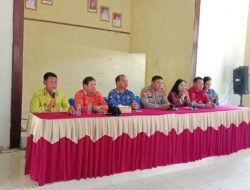 Sinergitas Polsek Banama Tingang Berikan Pembekalan bagi Mahasiswa KKN Universitas Palangka Raya