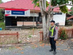 Cegah Gangguan Kamtibmas, Personel SPKT Polsek Kapuas Barat Patroli Objek Vital di Kantor Pos KCP Mandomai