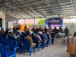 KAPOLSEK DANAU SEMBULUH HADIRI KEGIATAN RESES DPRD KABUPATEN SERUYAN DI DESA SEMBULUH II