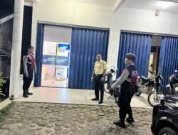 Sterilkan Kawasan Perbankan dari Aksi Kejahatan, Sat Samapta Polres Sukamara Patroli Malam di Bank Mandiri