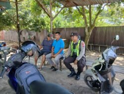 PERSONIL POLSEK PULAU PETAK LAKSANAKAN PATROLI DIALOGIS KE DESA-DESA WILAYAH KECAMATAN PULAU PETAK