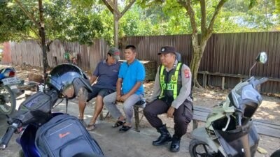 PERSONIL POLSEK PULAU PETAK LAKSANAKAN PATROLI DIALOGIS KE DESA-DESA WILAYAH KECAMATAN PULAU PETAK