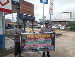 Personel Polsek Dusun Selatan Terus Melakukan Sosialisasi Larangan Karhutla Dengan Warga