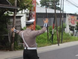 Hadir di Tengah Masyarakat, Satlantas Polres Kapuas Pengaturan Pagi