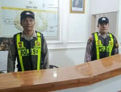 ‎Personel Piket Laks Giat Jaga Mako Polsek Kapuas Tengah. 