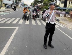 Hadir di Tengah Masyarakat, Satlantas Polres Kapuas Pengaturan Pagi