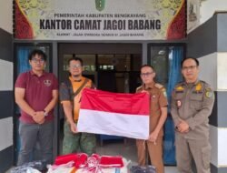Sambut HUT RI ke-81, 3.000 Bendera Merah Putih Berkibar di Jalur Perbatasan Jagoi Babang