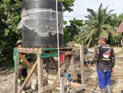 Tangki Air Siap Tampung Air Bersih, Satgas TMMD Reguler ke-129 Tingkatkan Akses Air Bersih Warga