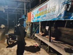 Polsek Pematang Karau Gelar Observasi Lingkungan dan Sosialisasi Layanan 110 di Desa Bambulung
