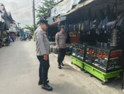 Piket Polsek kapuas tengah lakukan giat patroli Harkamtibmas di sekitar desa Pujon.
