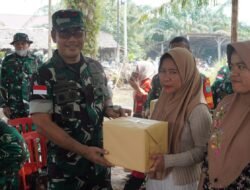 Danrem Berikan Bingkisan kepada Ibu Hamil pada Penutupan TMMD Reguler ke-129