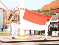 Kapolres Barsel Hadiri Upacara Penurunan Bendera HUT KE-81 RI di Kantor Bupati