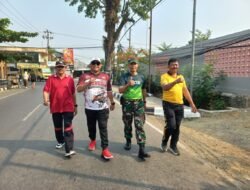 Jalan Sehat Meriahkan HUT Ke-81 RI, Koramil Barabai Bersama Forkopincam Ajak Masyarakat Hidup Sehat