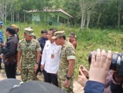 Dandim 1208/Sbs dan Danrem 121/Abw Bersama Forkopimda Sambas Dampingi Sekretaris BNPP RI, Reaktivasi PLB Temajuk – Teluk Melano
