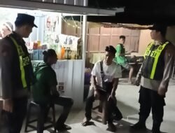 Piket Polsek kapuas tengah lakukan giat patroli Harkamtibmas di sekitar desa Pujon.