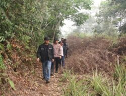 Antisipasi Kebakaran Meluas, Kapolres Barsel Tinjau Titik Hotspot Karhutla