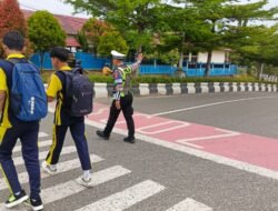 Prioritaskan Keselamatan Anak Sekolah, Satlantas Polres Gumas Siagakan Personel di Titik Rawan Laka