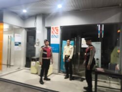 Lindungi Pengguna ATM pada Malam Hari, Sat Samapta Polres Sukamara Patroli Bank BNI