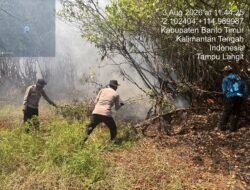 *Kapolsek dan Personel Polres Bartim Lakukan Groundcheck Hotspot di Desa Tampu Langit, Tiga Hektare Lahan Terbakar Berhasil Dipetakan*