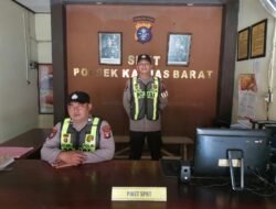 Tingkatkan Kewaspadaan dan Pelayanan Masyarakat, Polsek Kapuas Barat Gelar Siaga Jaga Mako