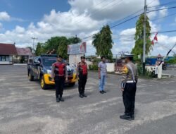 Personel Polsek Dusel Patroli Dialogis, Cek Ketinggian Air Antisipasi Banjir