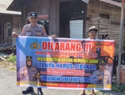 DALAM UPAYA PENCEGAHAN KEBAKARAN HUTAN DAN LAHAN, PERSONEL POLSEK PULAU PETAK SOSIALISASIKAN SANKSI PIDANA PELAKU KARHUTLA KE MASYARAKAT KECAMATAN PULAU PETAK