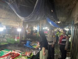 Patroli Piket Pamapta Polres Gunung Mas Sambangi Pusat Keramaian di Kuala Kurun