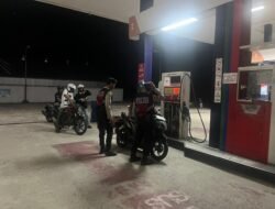 Antisipasi Gangguan pada Jam Rawan, Sat Samapta Polres Sukamara Intensifkan Patroli Malam di SPBU