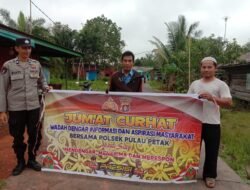 PERSONEL PULAU PETAK LAKSANAKAN KEGIATAN “JUM’AT CURHAT” GUNA MENDENGAR KELUHAN MASYARAKAT SECARA LANGSUNG