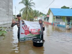 Personel Polsek Dusut Sosialisasikan Perpres Nomo 87 Tahun 2016 Dengan Warga Masyarakat