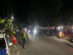 Dukung Bupati Cup 2026 Berjalan Lancar, Sat Lantas Polres Sukamara Atur Arus di Sekitar Lapangan GSG