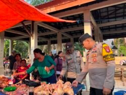 *Polisi Hadir di Pasar Rai Mingguan Bentot, Jaga Keamanan dan Kenyamanan Warga Beraktivitas*