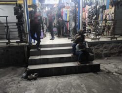 Pasar Inpres Dipantau Setelah Aktivitas Berkurang, Sat Samapta Jaga Keamanan Kios Pedagang