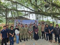 Pasis Sesko TNI Ajak Mahasiswa Sambas Jadi Mitra Pencegahan Karhutla